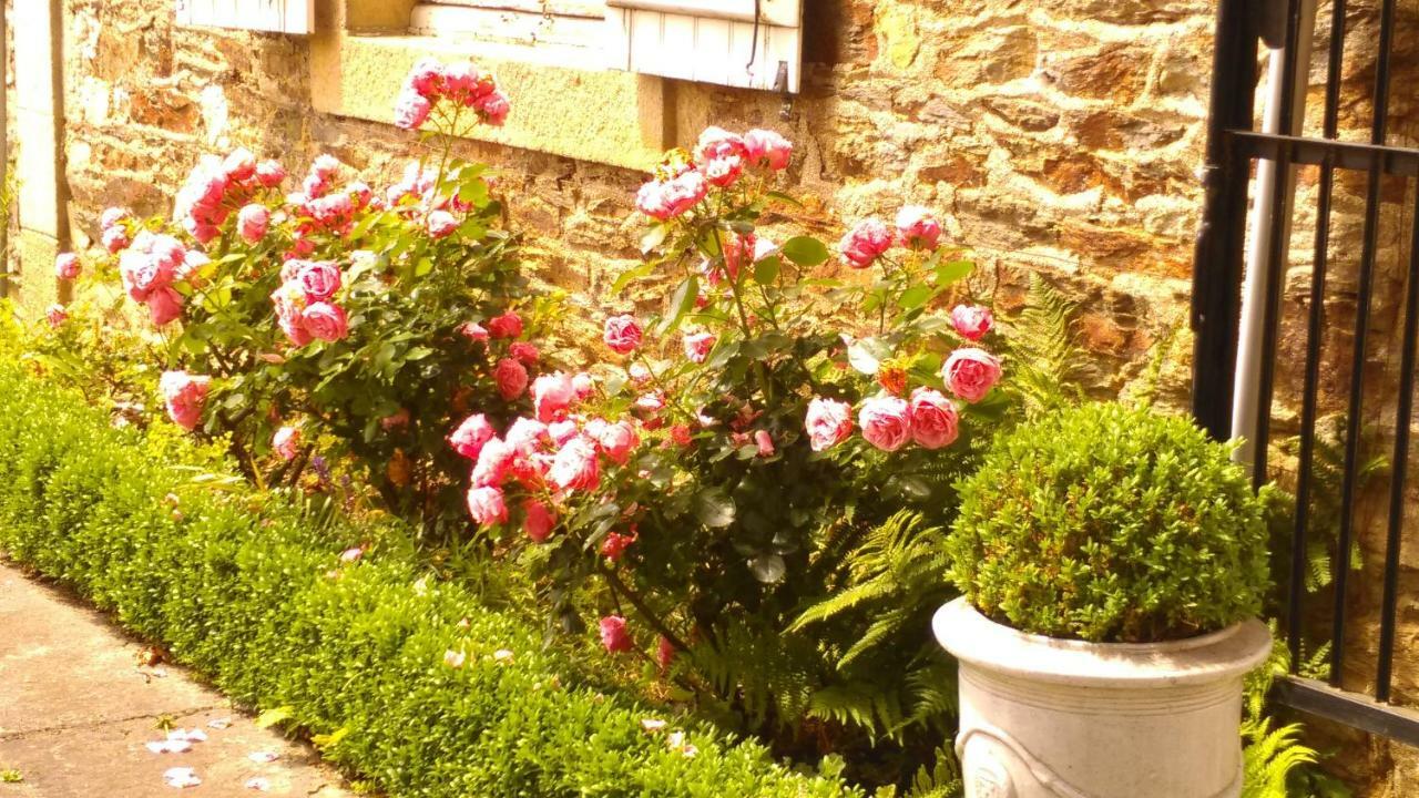 Le Manoir De La Bigotiere Bed and Breakfast Pleslin-Trigavou Exterior foto